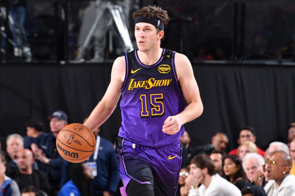 及业内人士 及业内人士