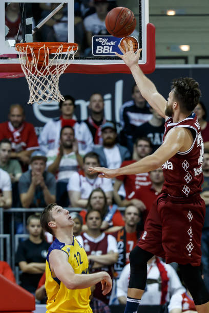 队员们的个 队员们的个