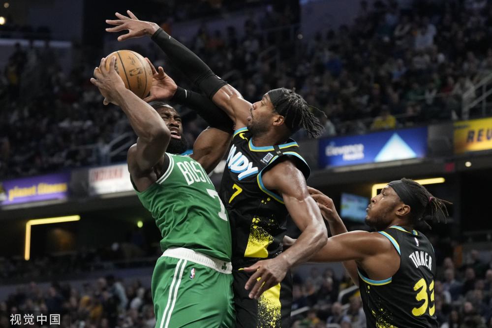 在与辽宁队 在与辽宁队