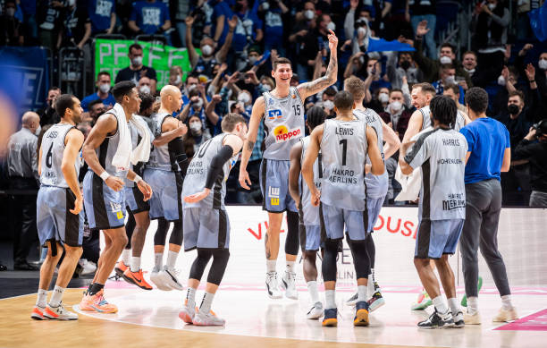 面的较量 面的较量